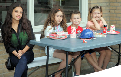 Foto 6 uit Barbeque Sheena