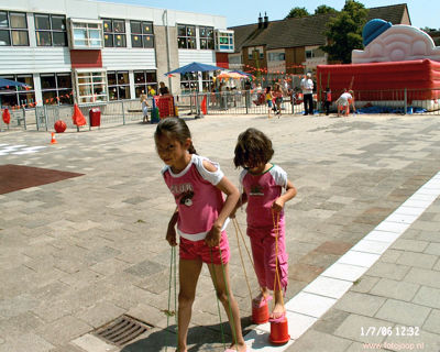 Foto 116 uit opzoomeren 2006 bw