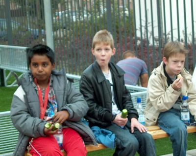 Foto 63 uit schoolsportplein07b.w