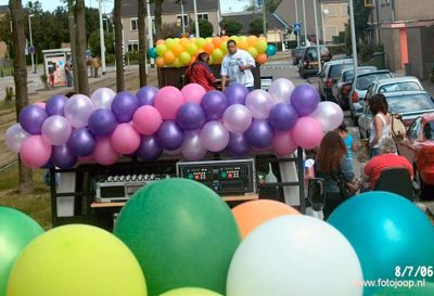 Foto 38 uit carnaval 2006 b.w