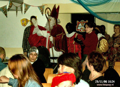 Foto 109 uit sinterklaas 2006 new