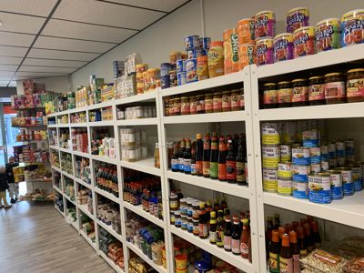 Foto 5 uit Opening Toko Milobi