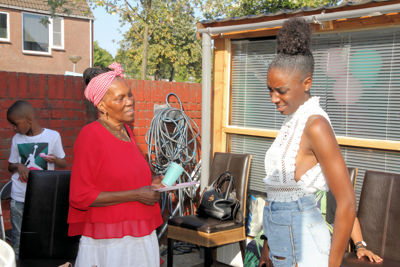 Foto 26 uit KinderfeestBuur24-8