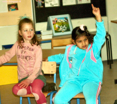 Foto 69 uit RK Regenboog de mus