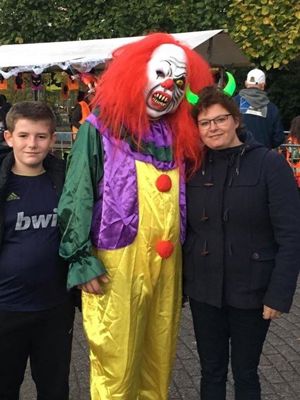 Foto 26 uit HALLOWEEN2016