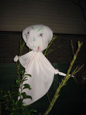 Foto 195 uit halloween2005