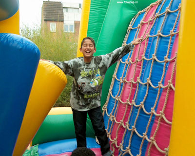 Foto 39 uit schoolsportplein07b.w