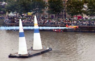 Foto 101 uit red bull air race r.dam