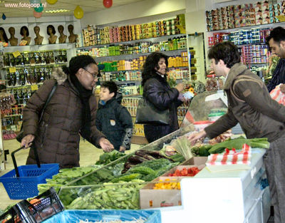 Foto 63 uit openingtokomilobi