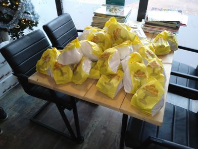 Foto 36 uit kerstpakkettenActie