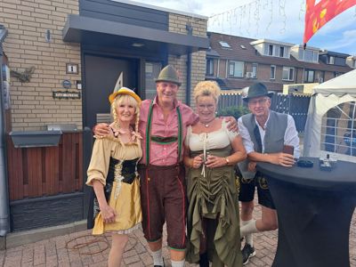 Foto 100 uit X-26-9-26  BURENDAG AAN DE WALBURGPAD BEVERWAARD 