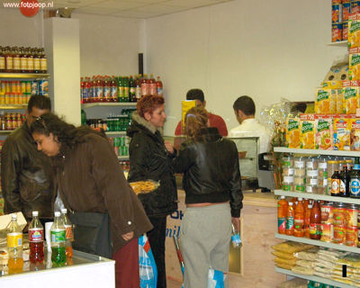 Foto 64 uit openingtokomilobi