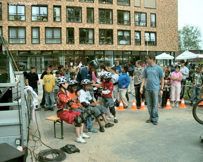 Foto 150 uit wijkfeest de dijk new