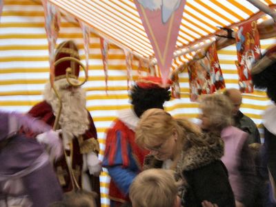 Foto 99 uit sinterklaas2005