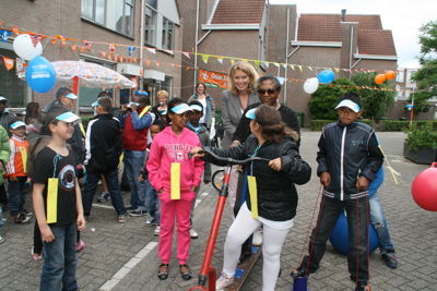 Foto 20 uit BuitenSpeelDag13_06