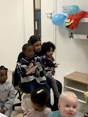 Foto 10 uit Voorlees Ontbijt25-1