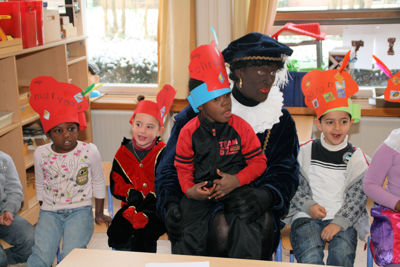 Foto 83 uit SintRKRegenboog3_12