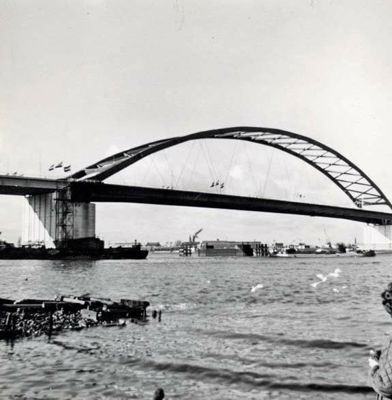 Foto 596 uit BRIENENOORDBRUG