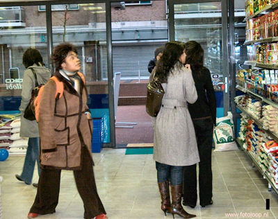 Foto 26 uit openingtokomilobi