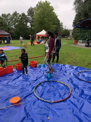 Foto 3 uit Circus Lori Wijkpark