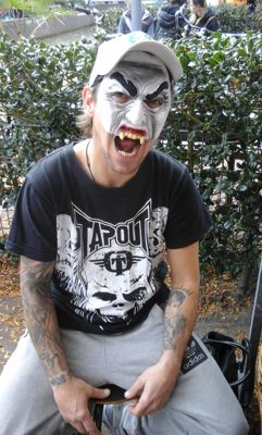 Foto 43 uit HALLOWEEN2016