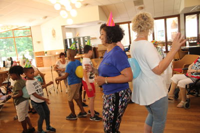 Foto 21 uit NicoZwangTrakteerd