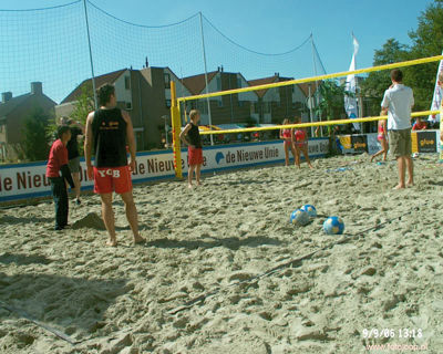 Foto 121 uit wijkparkfeest 2006