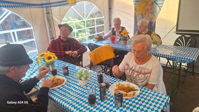 Foto 37 uit X-26-9-26  BURENDAG AAN DE WALBURGPAD BEVERWAARD 