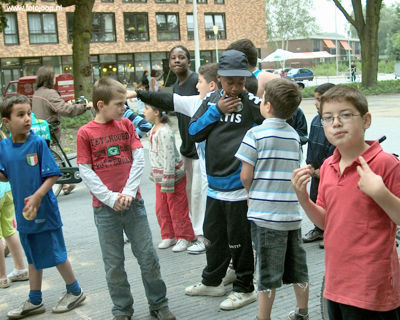 Foto 32 uit wijkfeest de dijk new