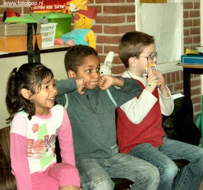 Foto 13 uit RK Regenboog de mus