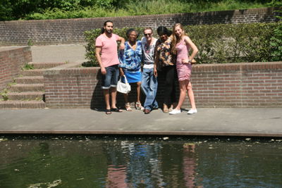 Foto 26 uit FotoShootKledingbank