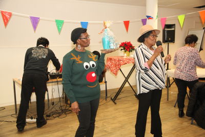 Foto 58 uit Stichting Ik Geef