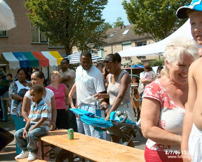 Foto 202 uit carnaval 2006 b.w