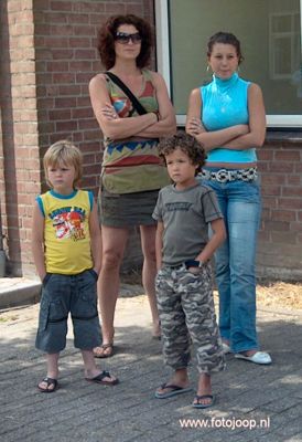 Foto 18 uit carnaval 2006 b.w