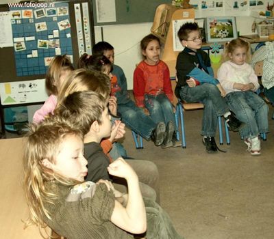 Foto 30 uit RK Regenboog de mus