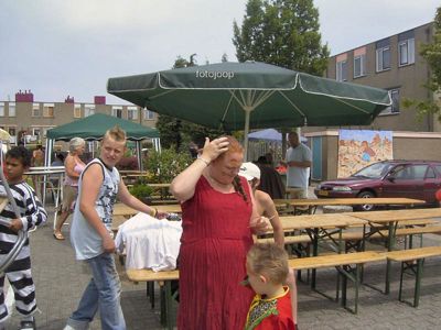 Foto 73 uit country feest 2005