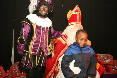 Foto 64 uit Sinterklaas30-11-12