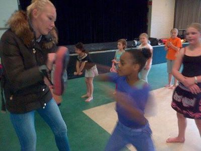 Foto 15 uit Cardiokickboxen2015