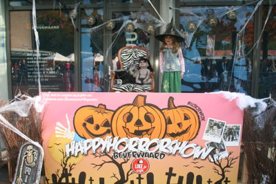 Foto 110 uit HALLOWEEN2016