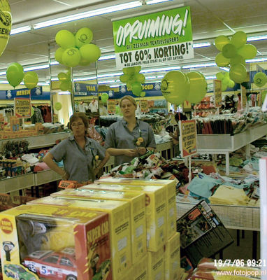 Foto 80 uit zeeman beverwaard