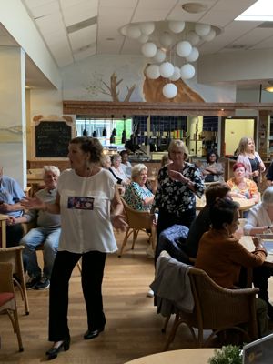 Foto 39 uit Johnie Valentino