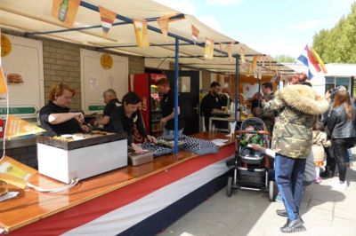 Foto 14 uit 27-4-17 Koningsdag