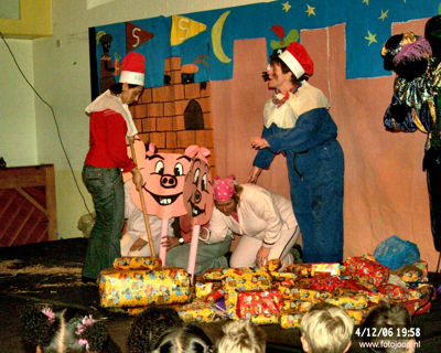 Foto 229 uit sinterklaas 2006 new