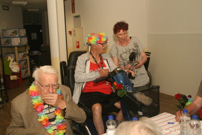 Foto 332 uit Ouderen4Daagse2017