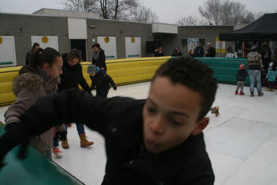 Foto 25 uit SchaatsenStormpolder