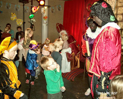 Foto 132 uit sinterklaas 2006 new