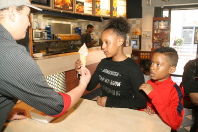 Foto 22 uit GratisIJsjeVerhage