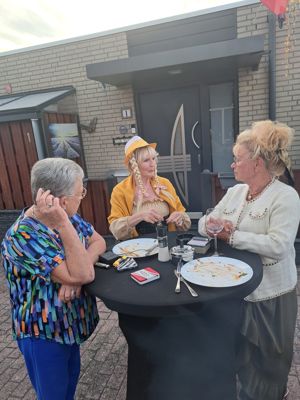 Foto 83 uit X-26-9-26  BURENDAG AAN DE WALBURGPAD BEVERWAARD 