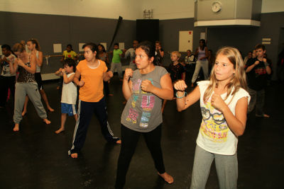 Foto 377 uit CardioKickBoxen4Kids