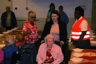 Foto 35 uit Ouderen4Daagse8_6